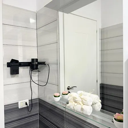 Daire Panorama Apartament Avlonya